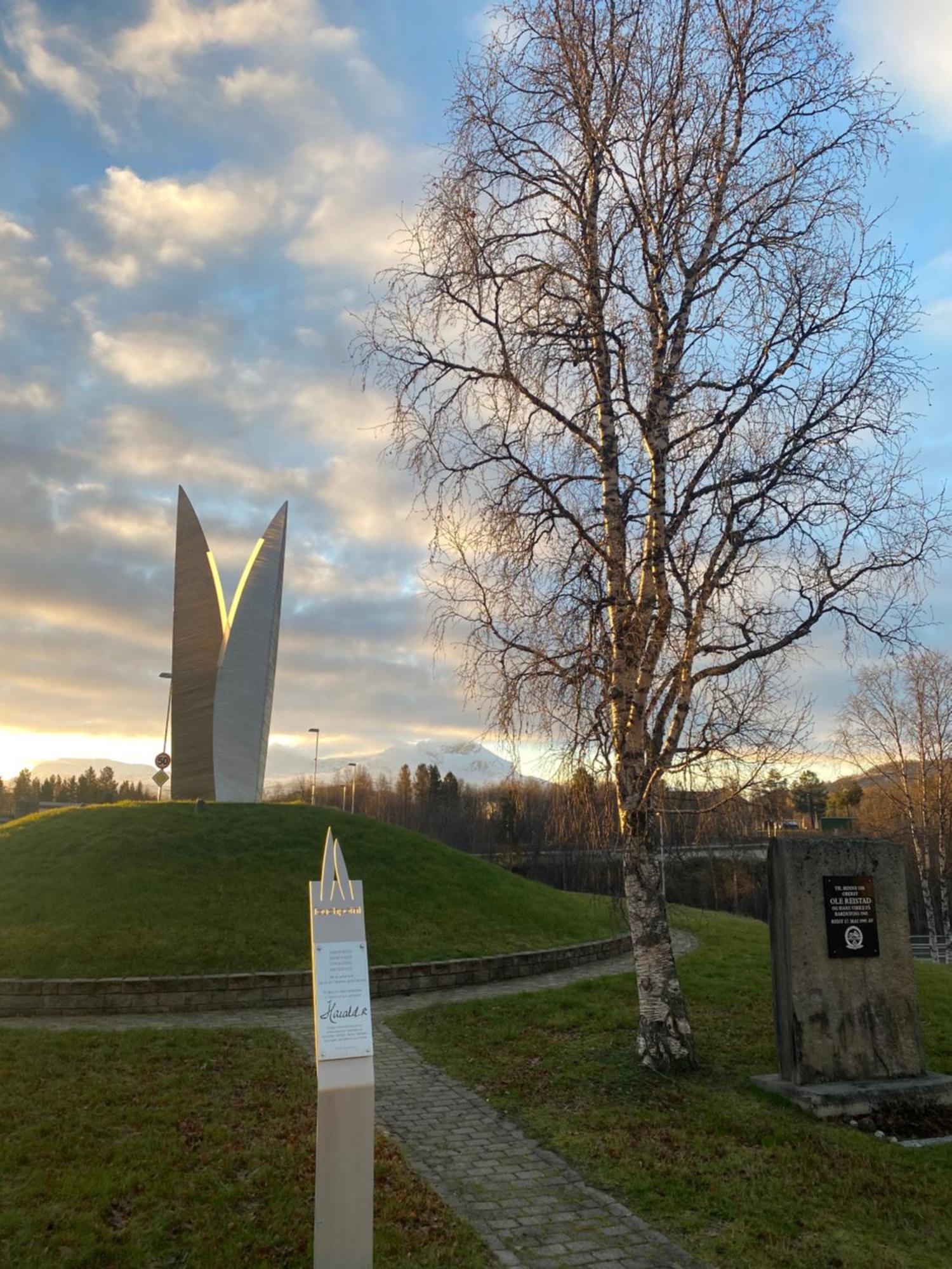 Bardufoss Hotell Ngoại thất bức ảnh