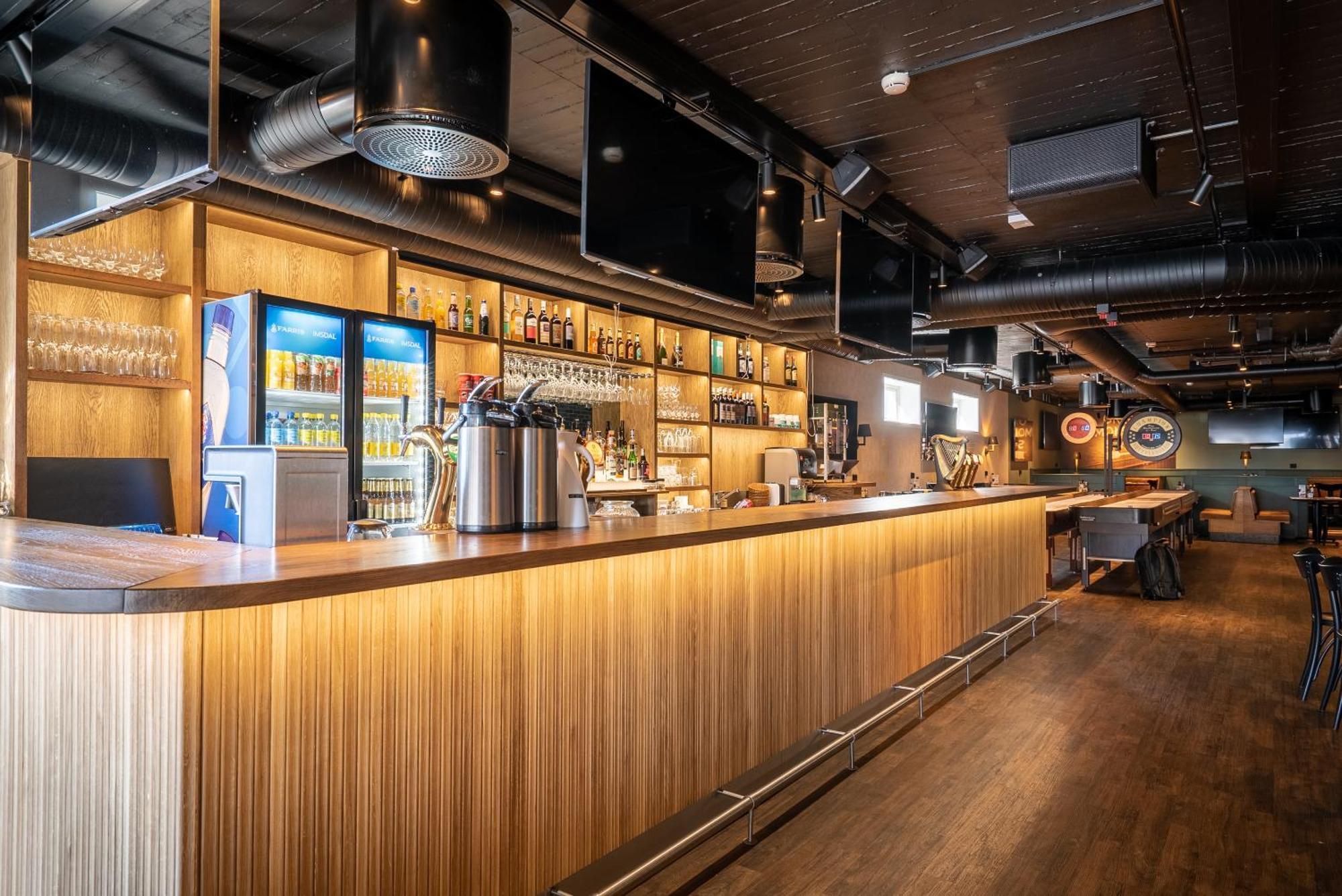 Bardufoss Hotell Ngoại thất bức ảnh